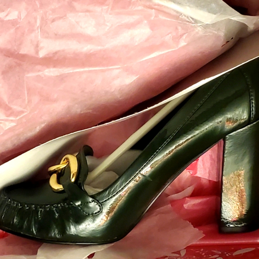 Beautiful Patent Leather Loafer - Picture 5 of 7